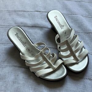 Toscanella Women's Elegant White Strappy Sandals